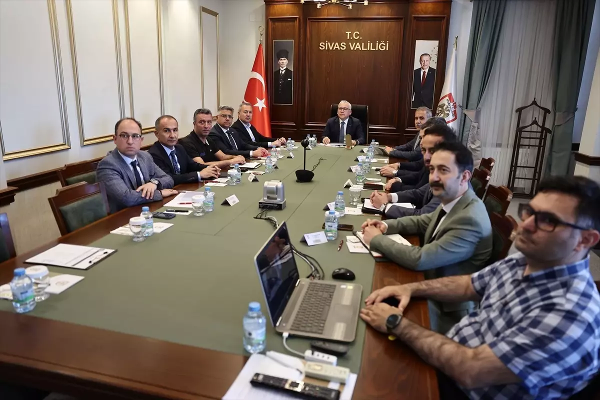 Sivas'ta Yukarı Tekke Kayalıkları İçin Rehabilitasyon Projesi Başlatıldı