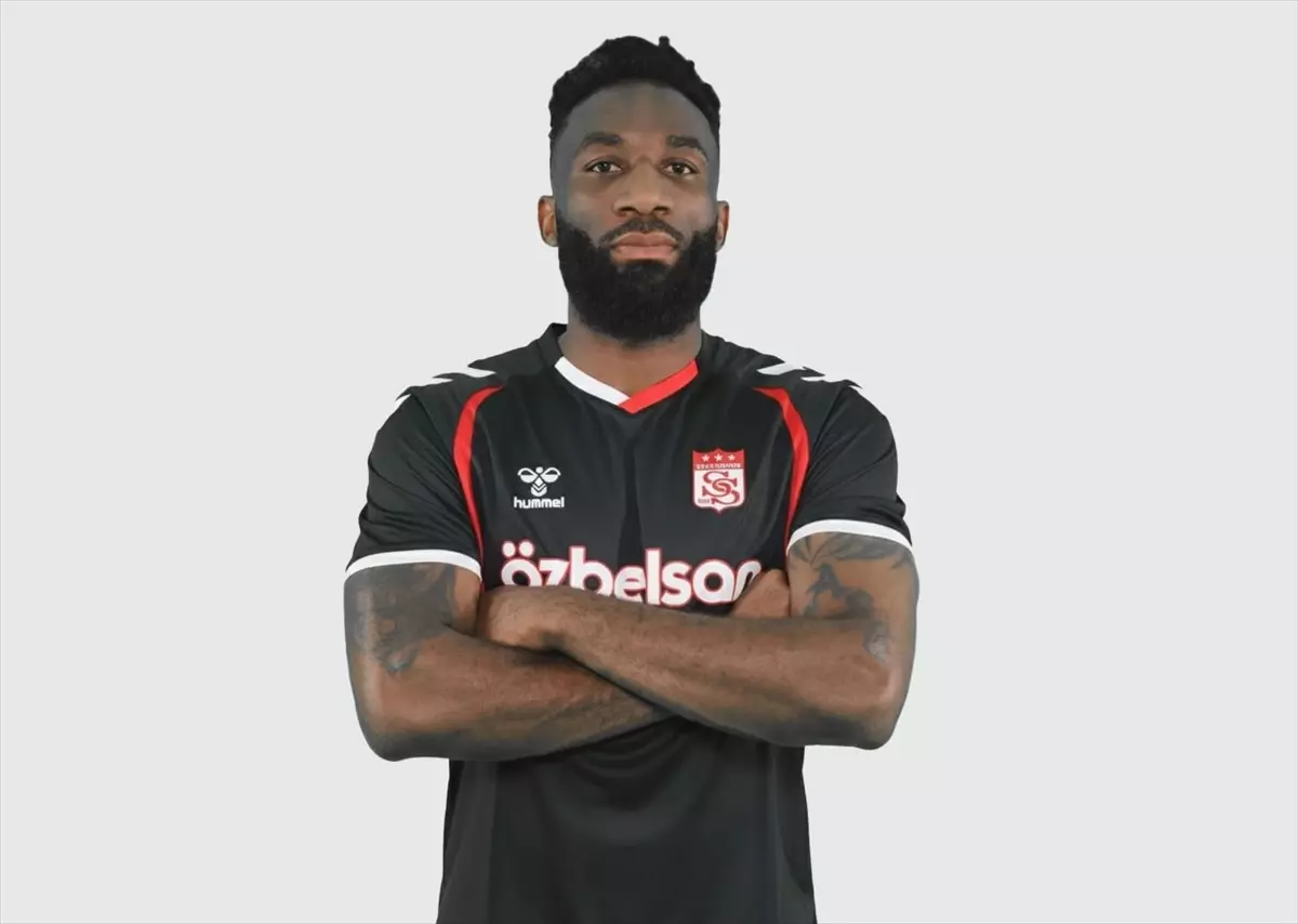 Özbelsan Sivasspor, Aaron Appindangoye ile Anlaştı