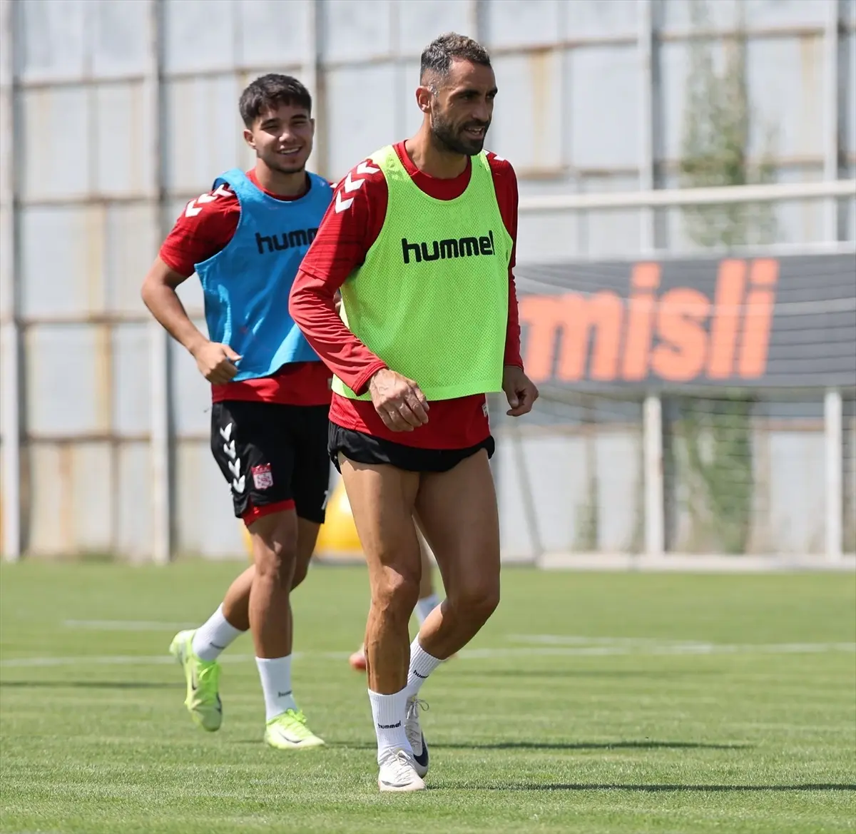 Özbelsan Sivasspor, SMS Grup Sarıyer ile Maç İçin Hazırlıklarını Sürdürüyor