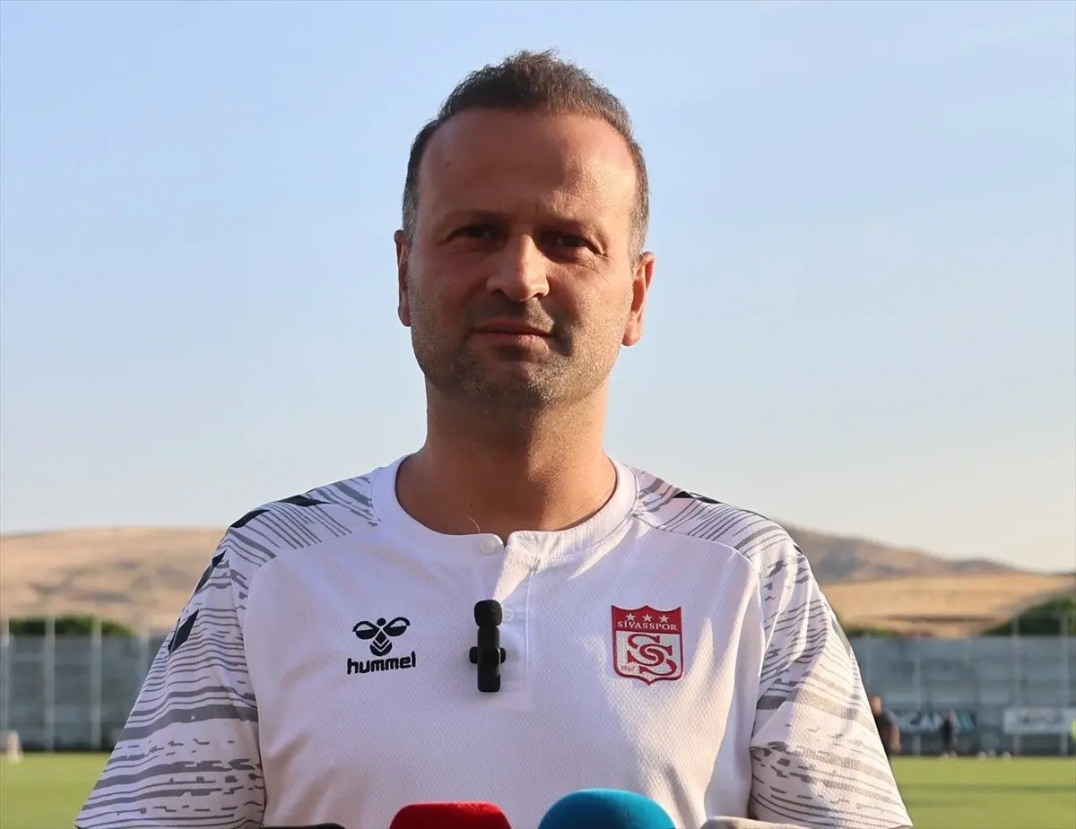 Sivasspor Teknik Direktörü Korkmaz: 'Sivaslılar Gurur Duyacak'