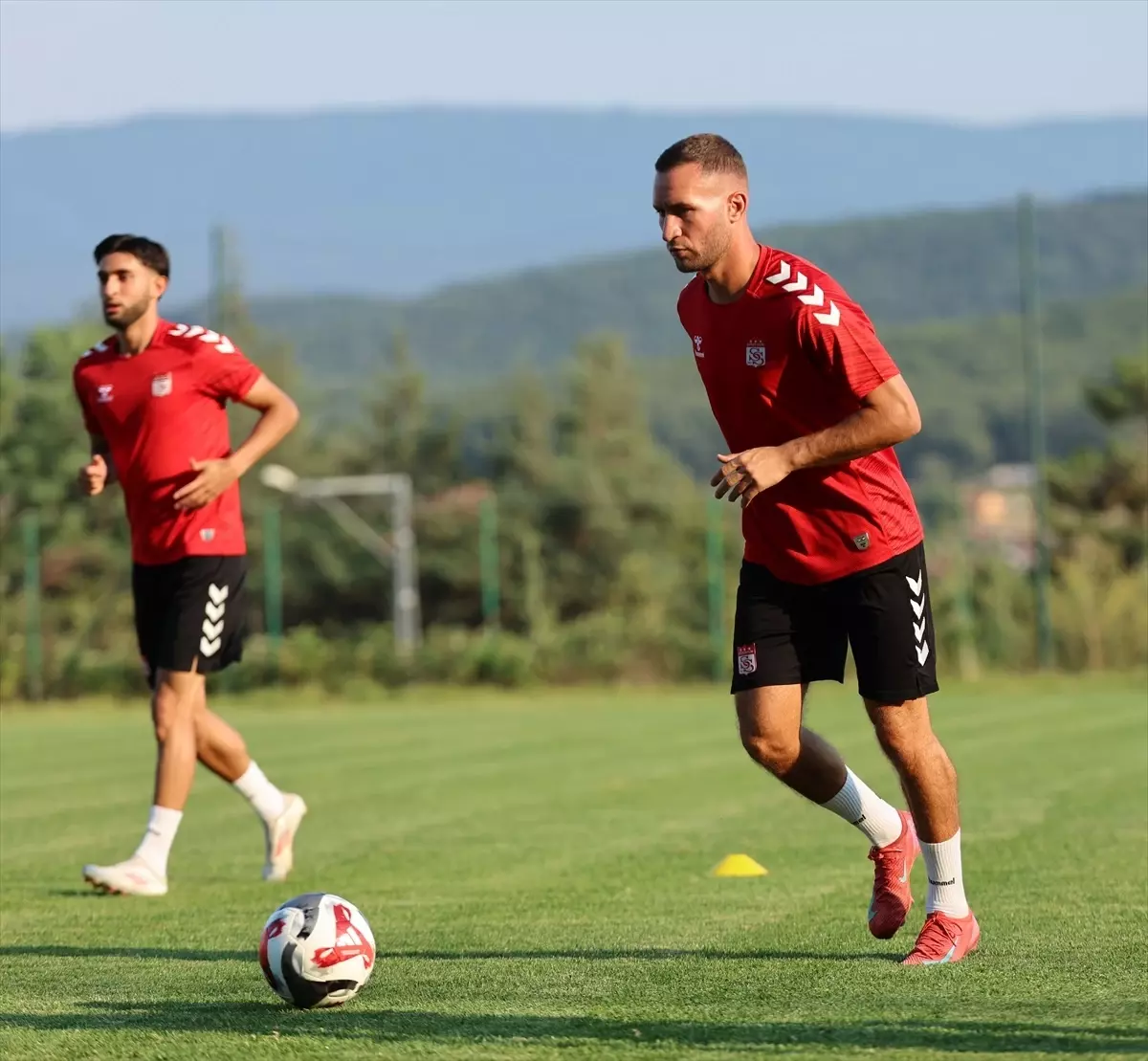 Sivasspor'un Bolu Kampı Başladı