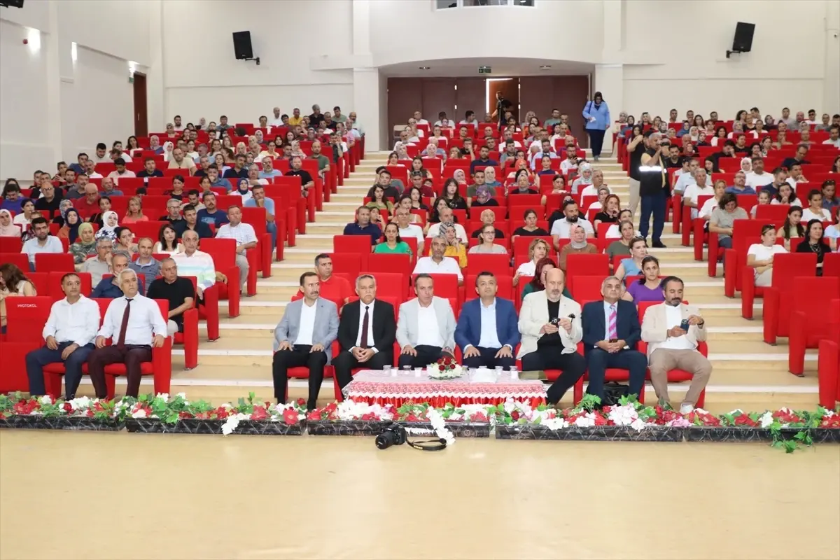 Dörtyol'da Dijital Güvenlik ve Eğitim Programı Düzenlendi