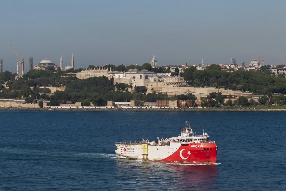 Oruç Reis Sismik Araştırma Gemisi, 9 Ayın Ardından Mavi Vatan'a Dönüyor