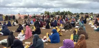 Somali halkı zor günlerinde kendilerini yalnız bırakmayan Türkiye'ye müteşekkir