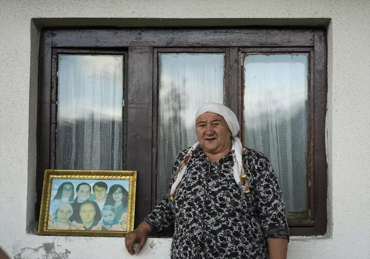 Soykırımın Acısı: Srebrenitsa'da 30 Yıldır Oğlunu Bekleyen Anne
