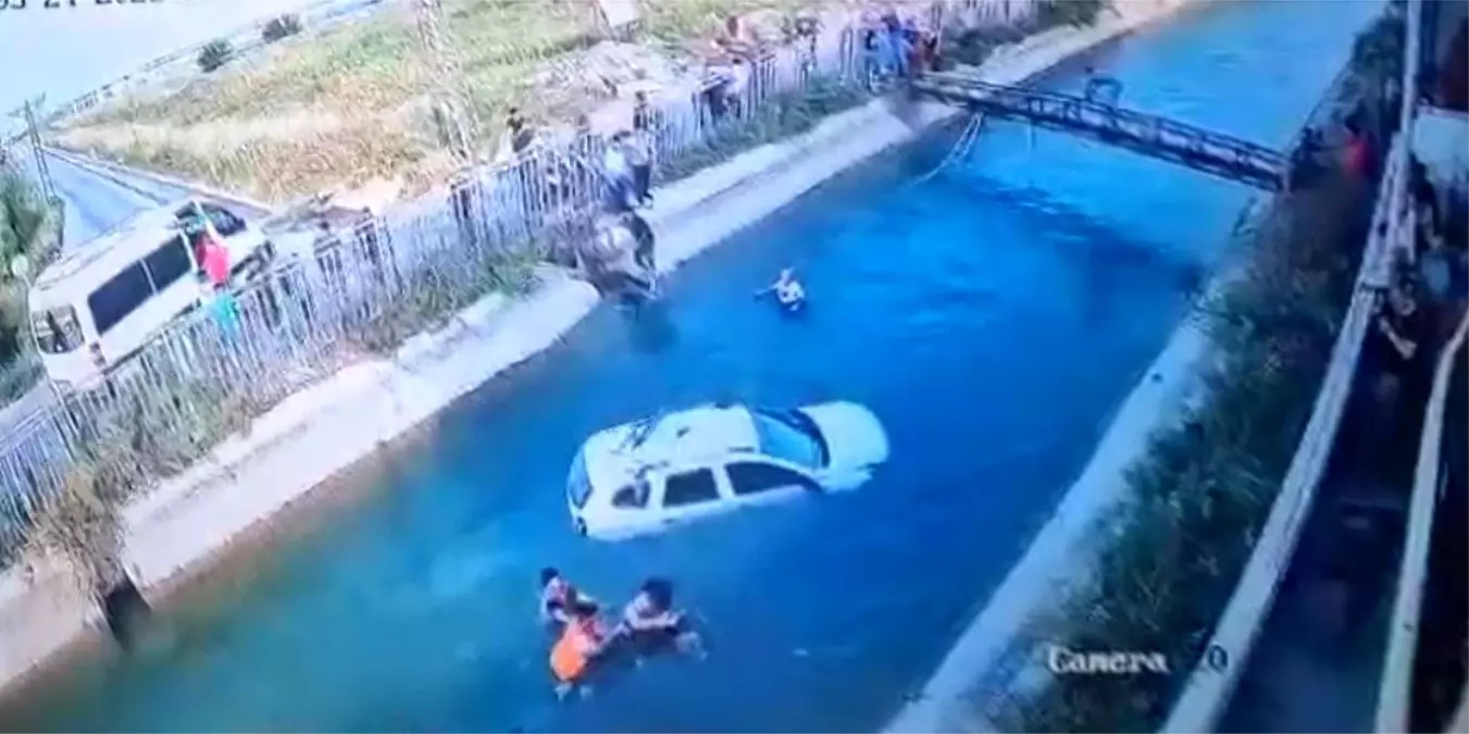 Adana'da Sulama Kanalına Düşen Cipten İki Kişi Kurtarıldı