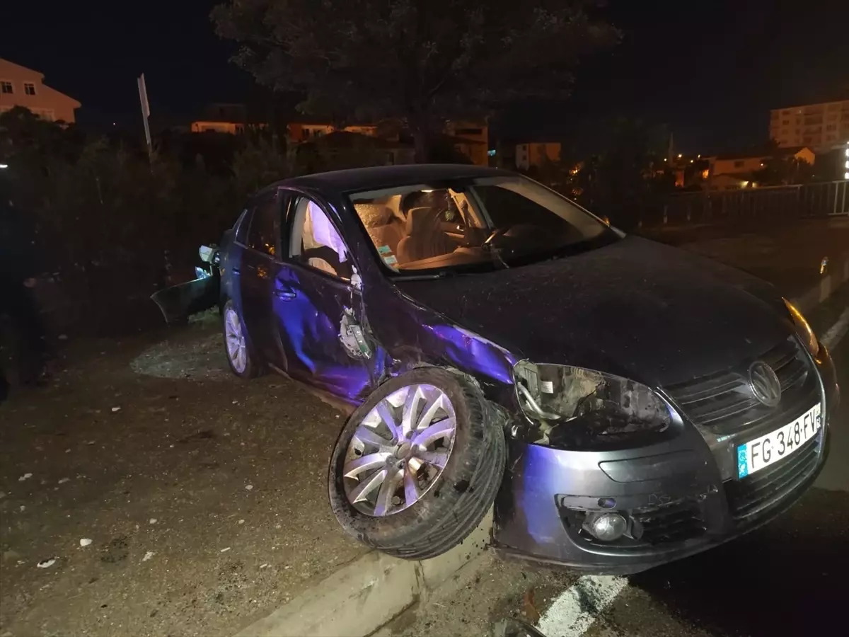 Çorum'da Trafik Kazası: 2 Yaralı