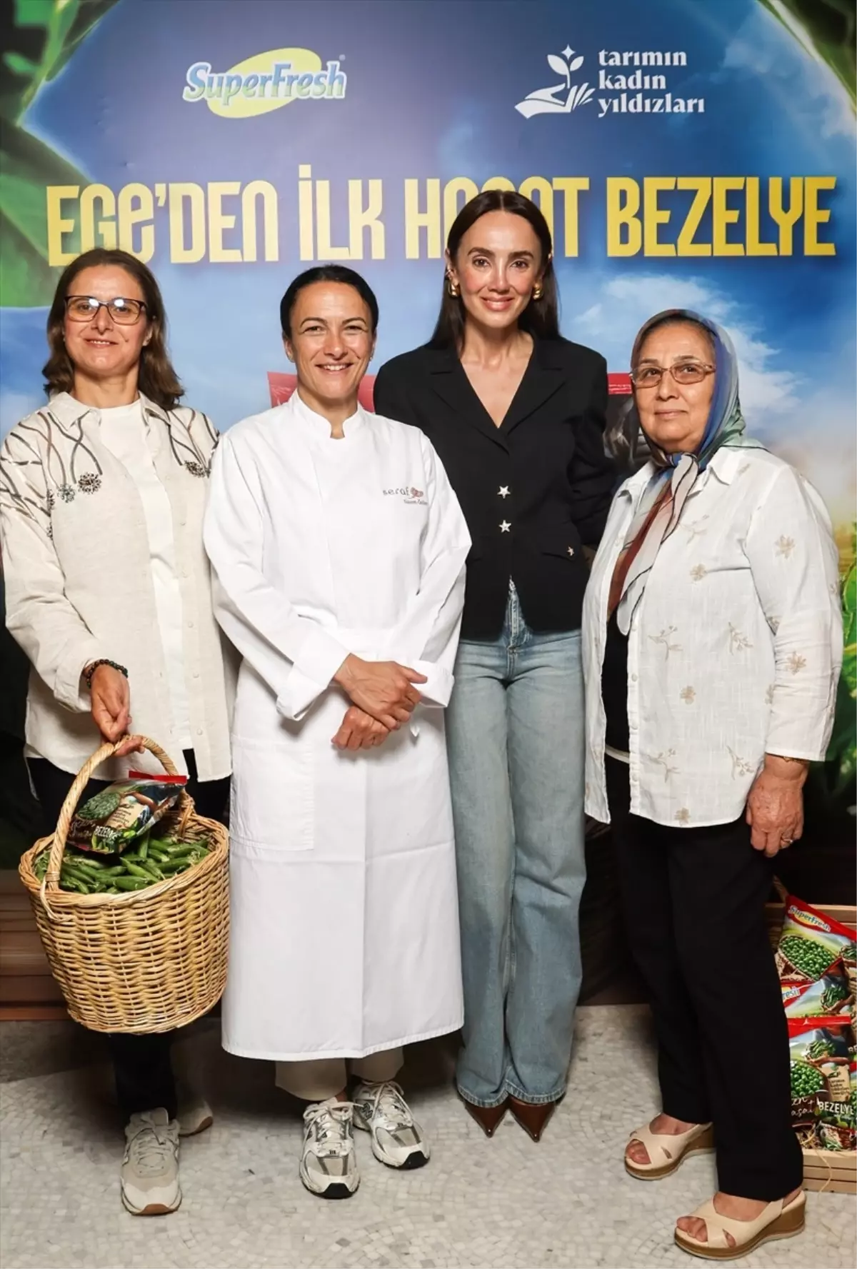 SuperFresh'in Ege'den Hasat Bezelyesi, Kadın Çiftçilerle Tüketiciyle Buluştu