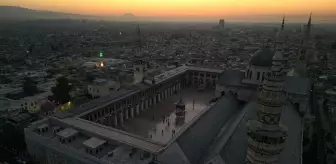 Suriye'de Esed rejiminin ardından ilk Kurban Bayramı namazı kılındı