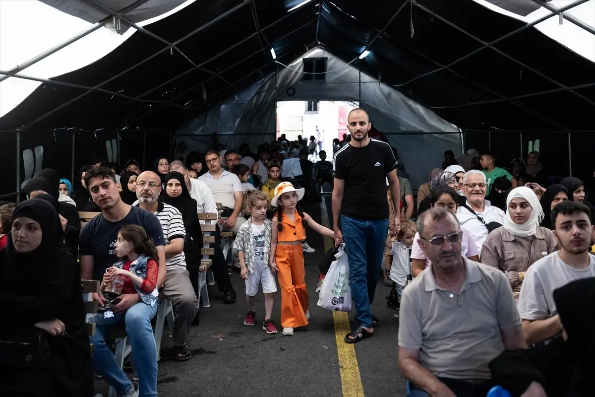 Suriyelilerin Gönüllü Geri Dönüş Süreci Hız Kazandı