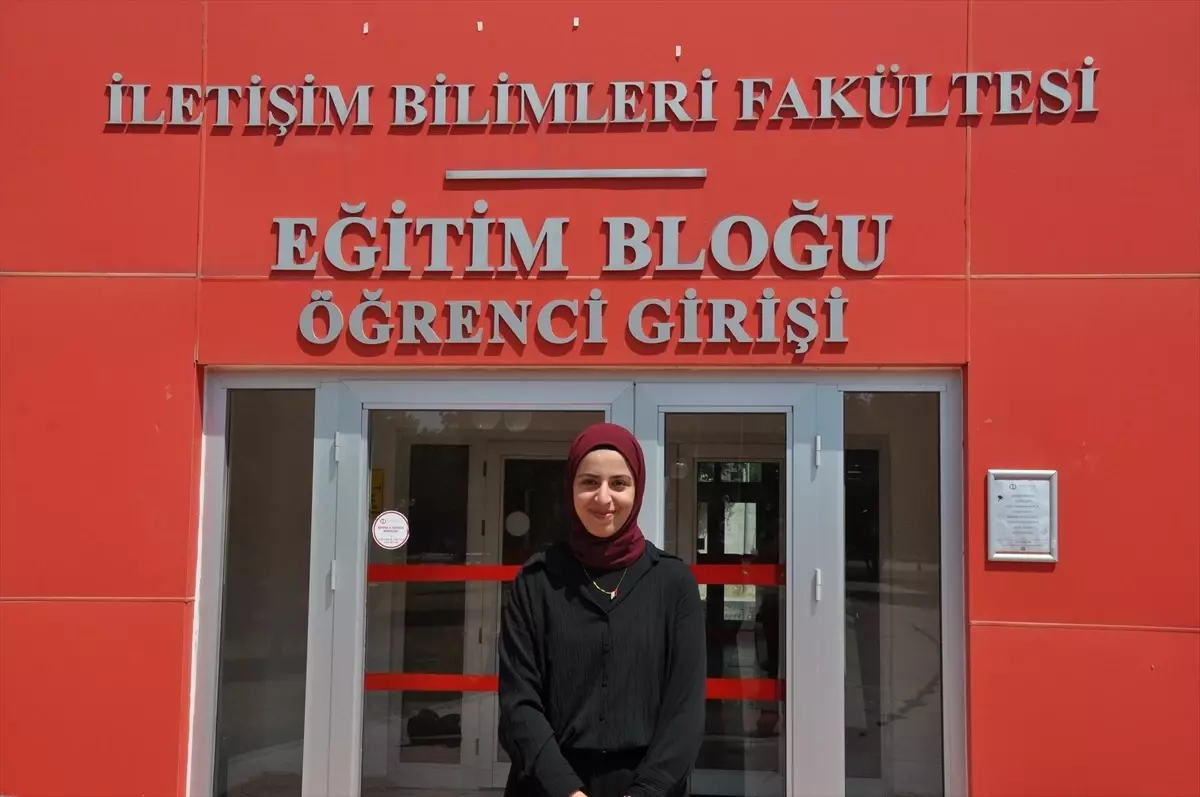 Genç Yönetmen Sahar Alhoz'un 'Sığınak' Kısa Filmi Ödüllerle Taçlandı