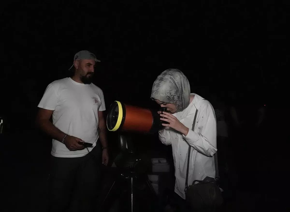Zerzevan Kalesi'nde Gökyüzü Gözlem Etkinliği Düzenlendi