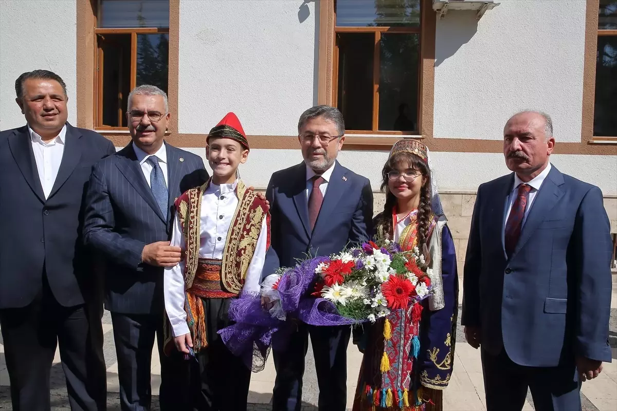 Tarım ve Orman Bakanı İbrahim Yumaklı Çorum'da İncelemelerde Bulundu