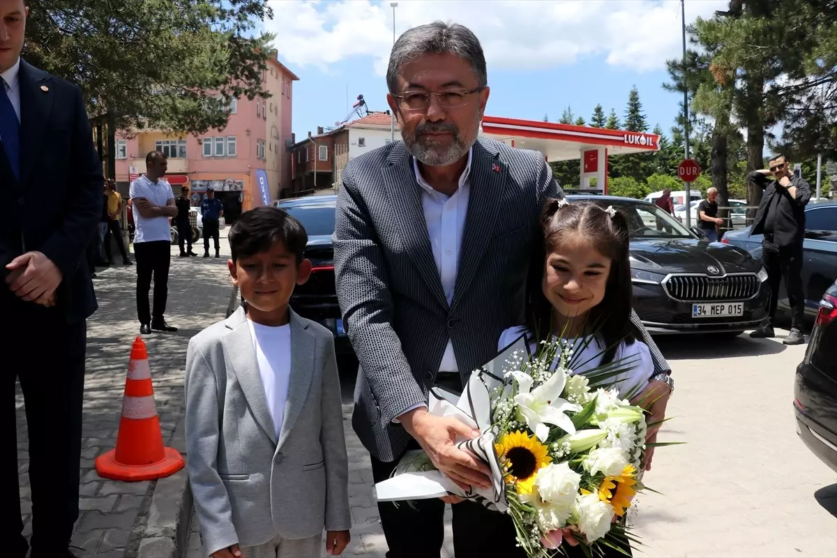 Tarım ve Orman Bakanı Yumaklı: Çocuklarımız İçin Daha Güçlü Olmalıyız