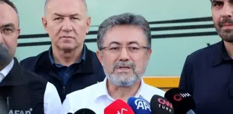 Tarım ve Orman Bakanı Yumaklı, Yangınla Mücadele Durumunu Açıkladı