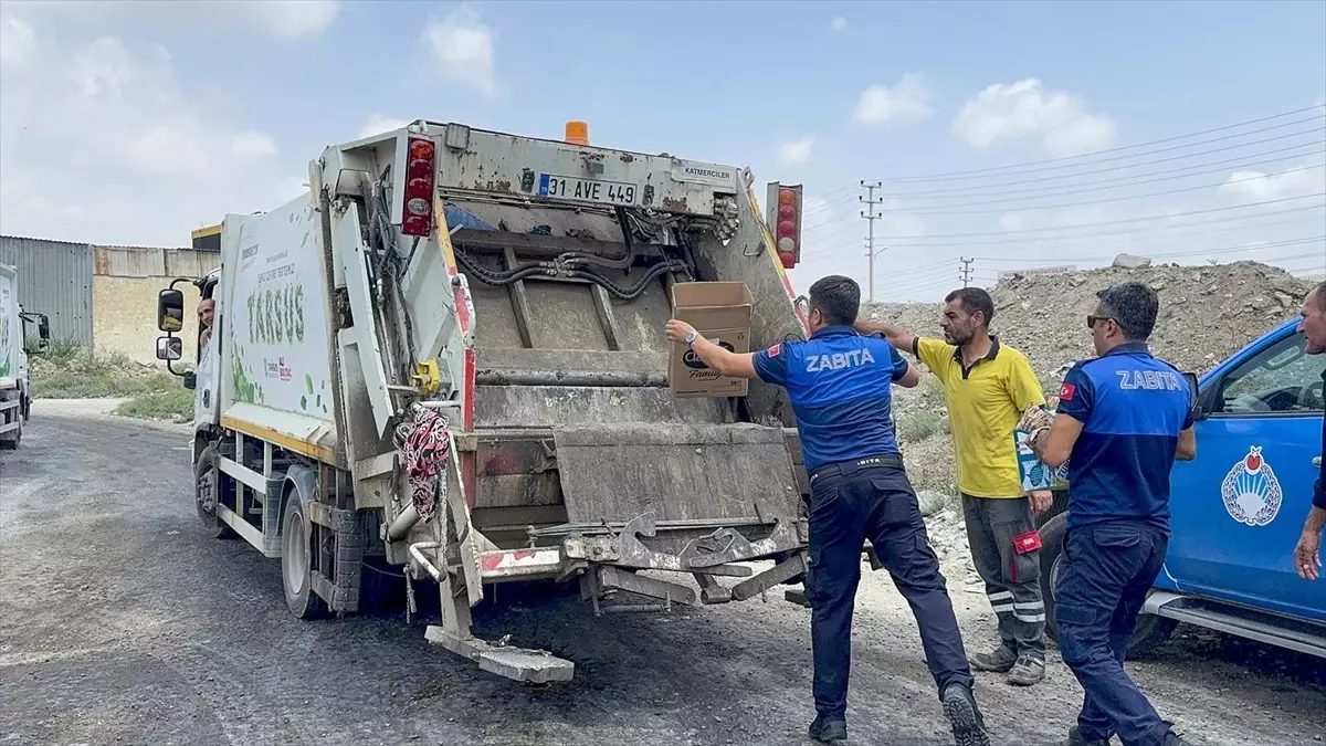 Tarsus'ta Son Kullanma Tarihi Geçmiş 500 Ürün İmha Edildi