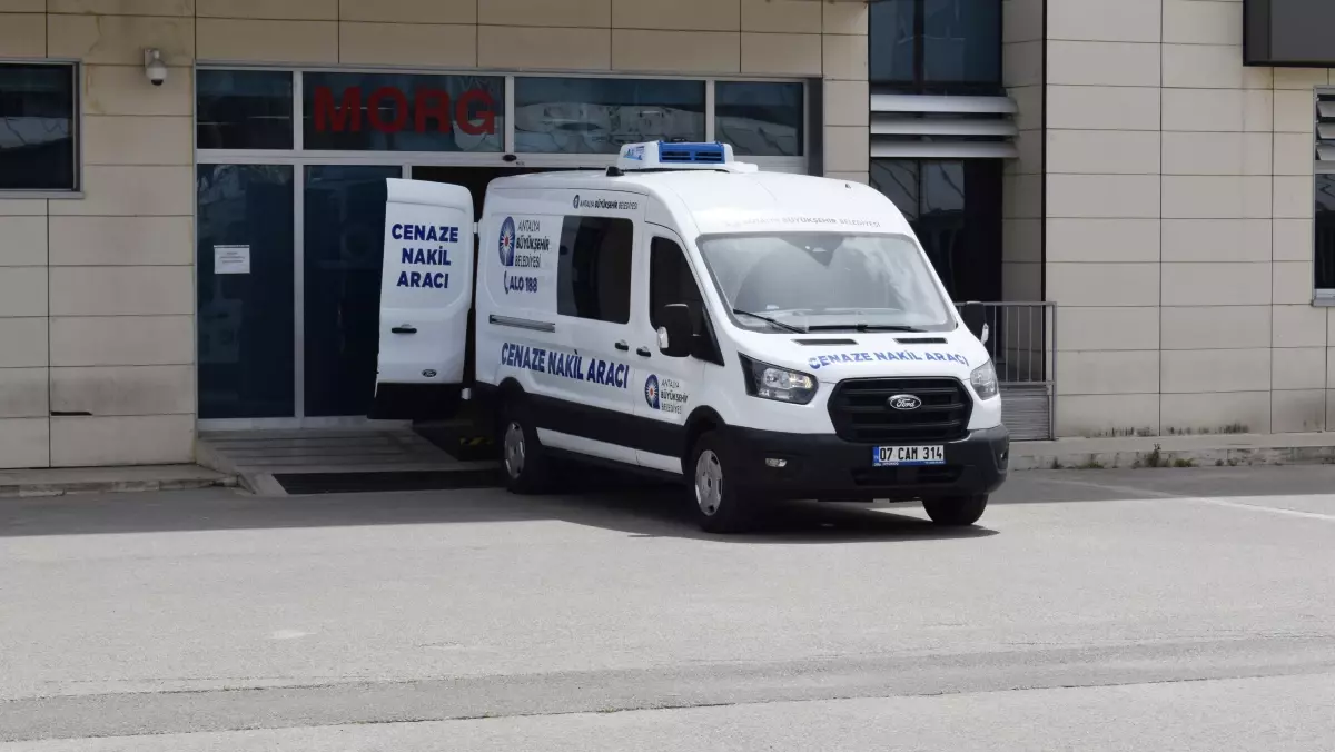 Tartıştığı oğlunu bıçaklayarak öldürdü (3)