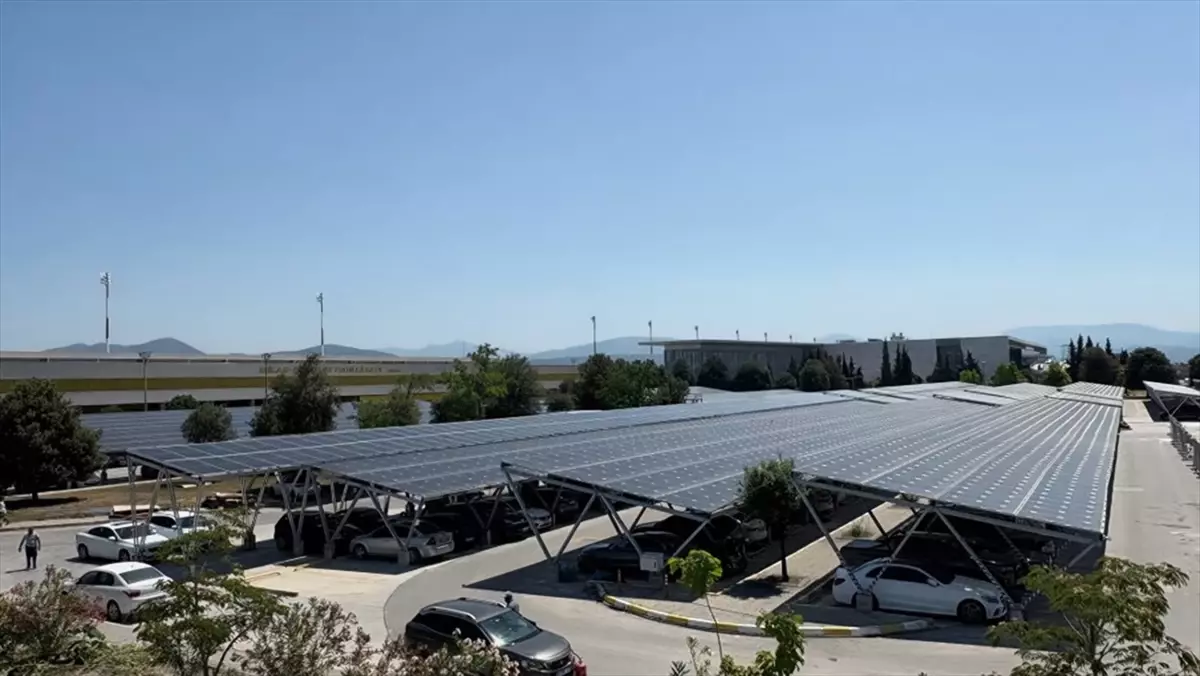 Milas-Bodrum Havalimanı'nda Güneş Enerjisi Santrali Yatırımı Tamamlandı