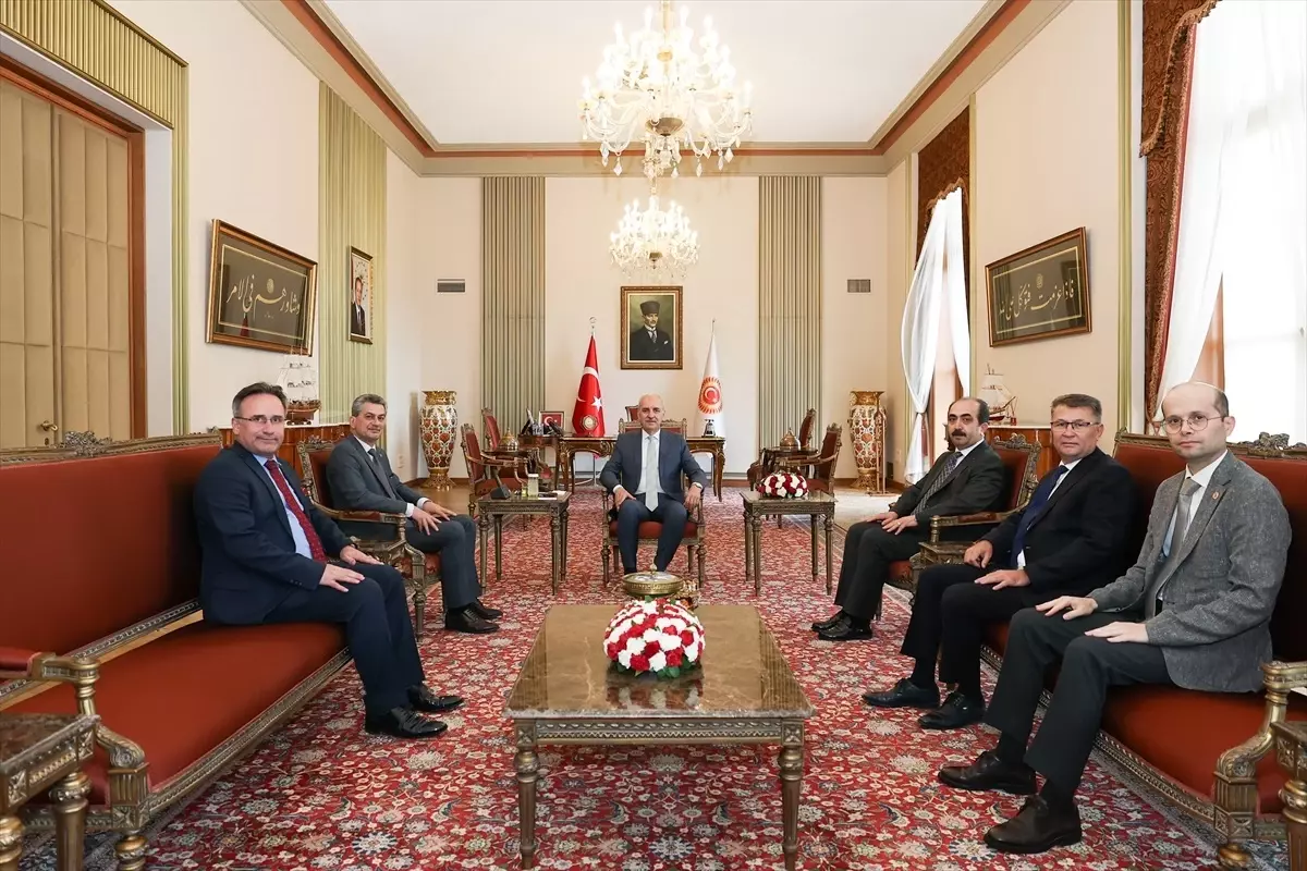 TBMM Başkanı Kurtulmuş, Atatürk Kurumu Başkanı Örs ve Ekibini Kabul Etti