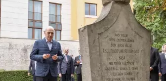 TBMM Başkanı Numan Kurtulmuş, Budapeşte'de Şehitlik ve Gül Baba Türbesi'ni Ziyaret Etti