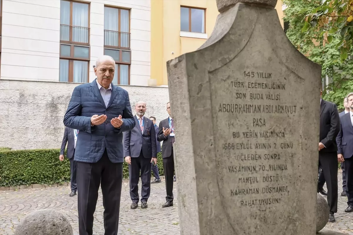 TBMM Başkanı Numan Kurtulmuş, Budapeşte'de Şehitlik ve Gül Baba Türbesi'ni Ziyaret Etti