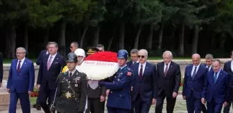 TBMM Başkanı Numan Kurtulmuş Anıtkabir'i Ziyaret Etti