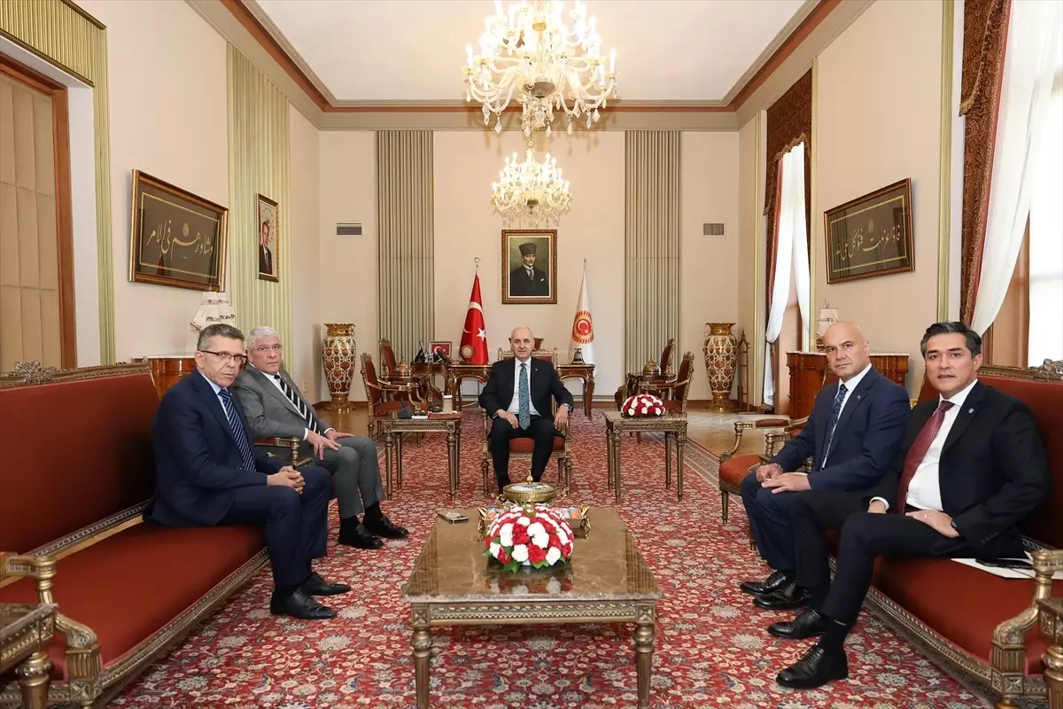 TBMM Başkanı Numan Kurtulmuş, İYİ Parti Genel Başkanı Müsavat Dervişoğlu'nu kabul etti