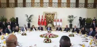 TBMM Başkanı Kurtulmuş, KKTC'den gelen muhtarları kabul etti Açıklaması