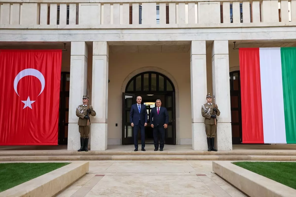TBMM Başkanı Kurtulmuş, Macaristan Başbakanı Orban ile görüştü
