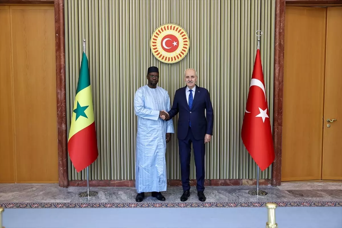Numan Kurtulmuş, Senegal Başbakanı Ousmane Sonko ile Görüştü