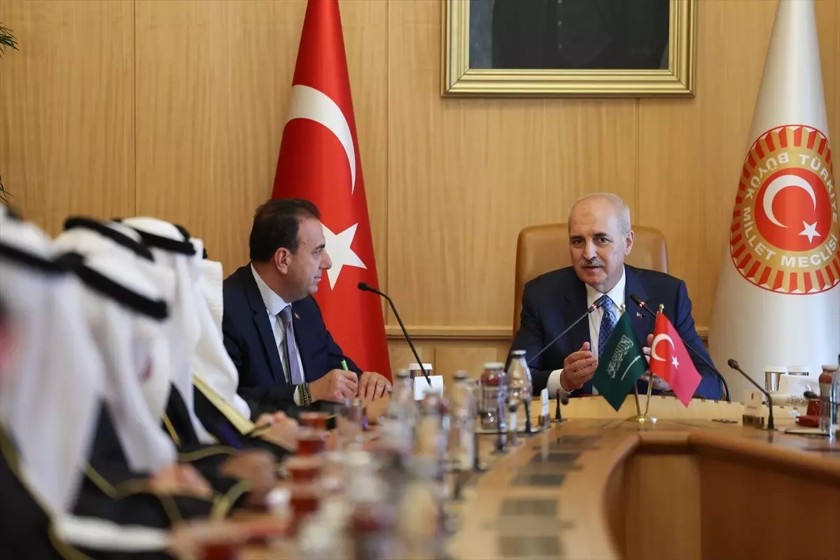 TBMM Başkanı Numan Kurtulmuş, Suudi Arabistanlı Meslektaşı ile Görüştü