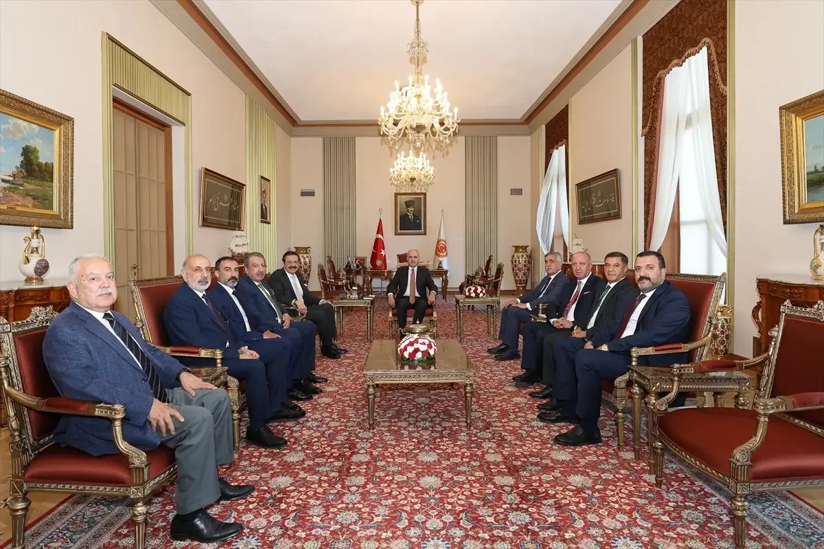 TBMM Başkanı Kurtulmuş, TOBB Başkanı Hisarcıklıoğlu'nu Kabul Etti