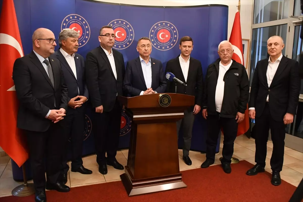 Fuat Oktay Arnavutluk'ta Temaslarda Bulundu