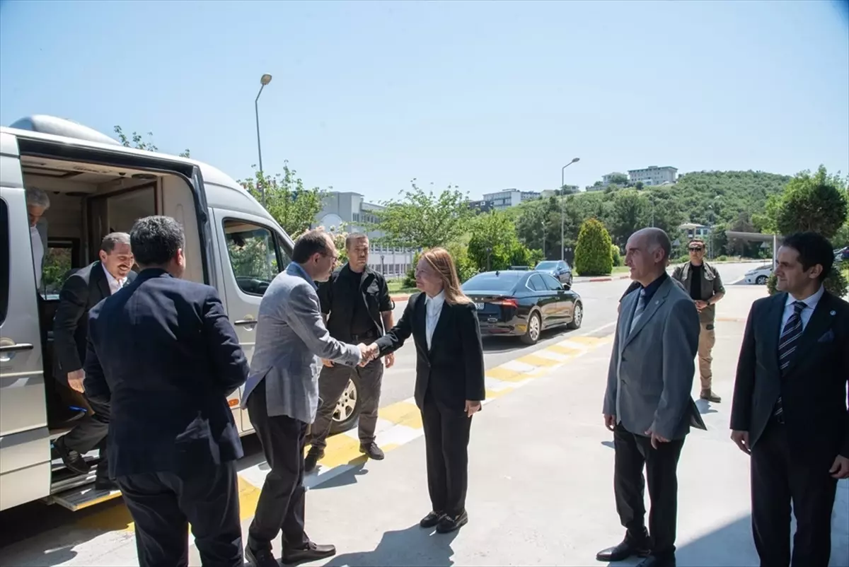 Mehmet Muş Ondokuz Mayıs Üniversitesi'ni Ziyaret Etti
