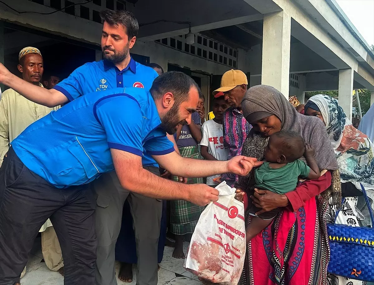 TDV, Madagaskar'da Kurban Etlerini İhtiyaç Sahiplerine Ulaştırdı
