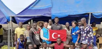 Türkiye Diyanet Vakfı, Togo'da 21 Bin Aileye Kurban Eti Dağıtıyor
