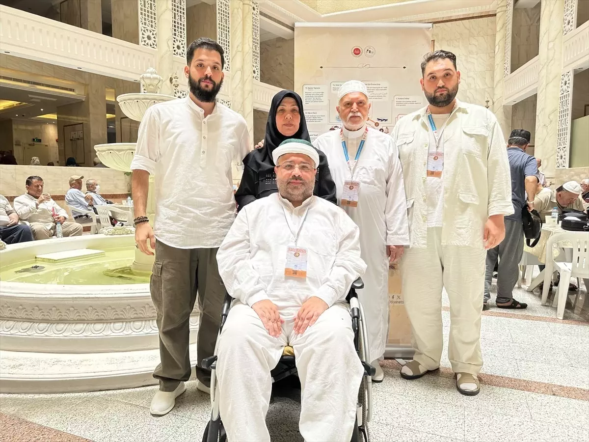 SMA Hastası İsa Demirhan, 16 Yıl Sonra Hac Yolculuğuna Çıktı