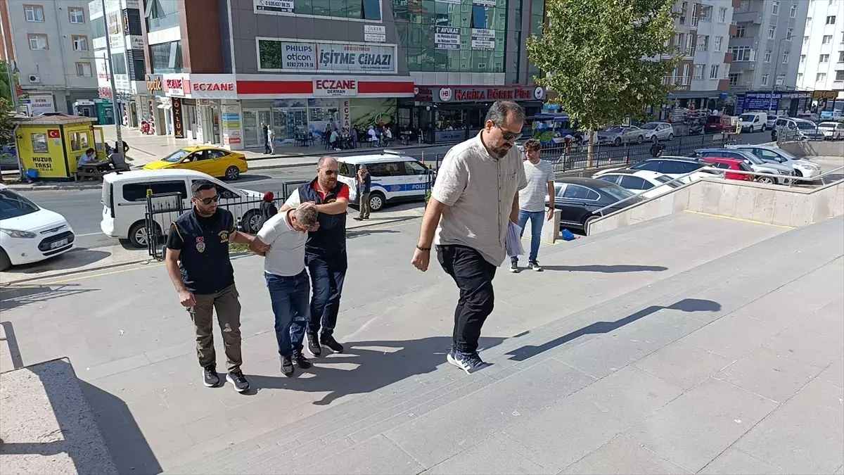 58 Yıl Hapis Cezası Olan Firari Hükümlü Yakalandı
