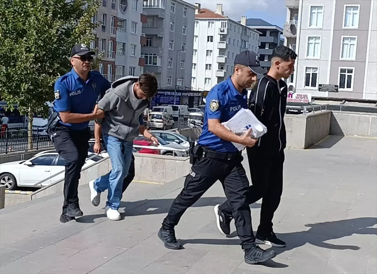 Tekirdağ'da Bıçaklama Olayında 2 Şüpheli Tutuklandı