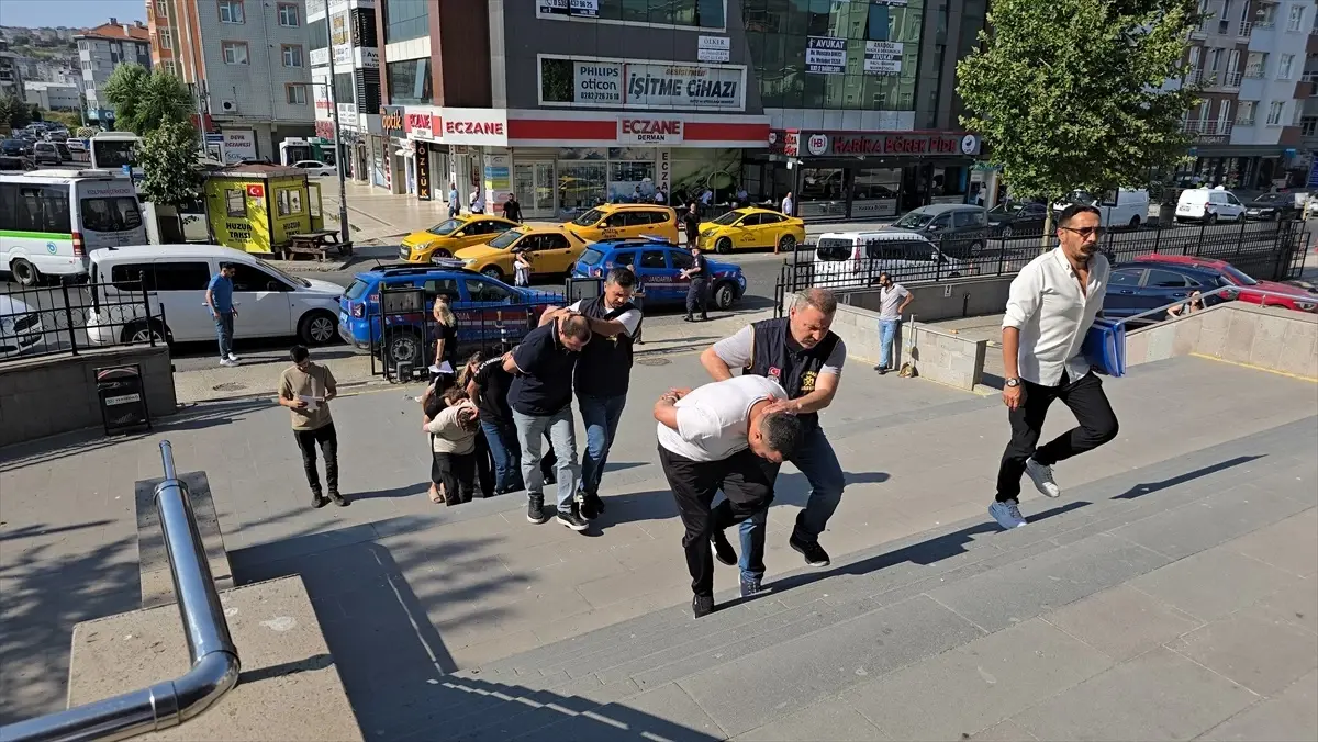 Çerkezköy'de Nitelikli Dolandırıcılık Operasyonu: 4 Tutuklama