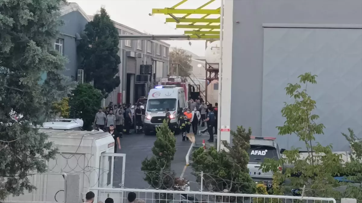 Kapaklı'da Boya Fabrikasında Üzücü İş Kazası: Bir İşçi Hayatını Kaybetti