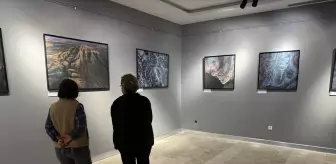 Milan Radisics'in 'Ayak İzlerimiz' Sergisi Tekirdağ'da Açıldı