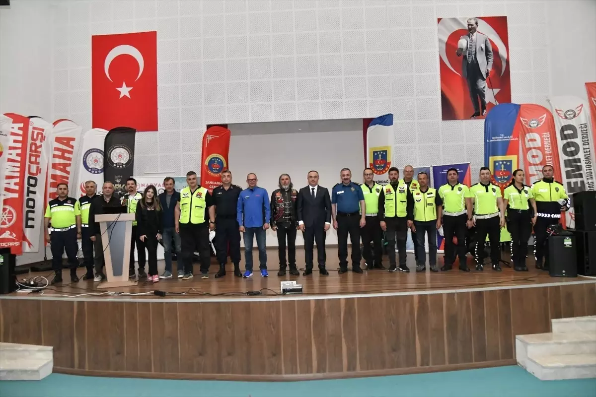 Tekirdağ'da Motosiklet Sürücüleri İçin Güvenli Sürüş Eğitimi