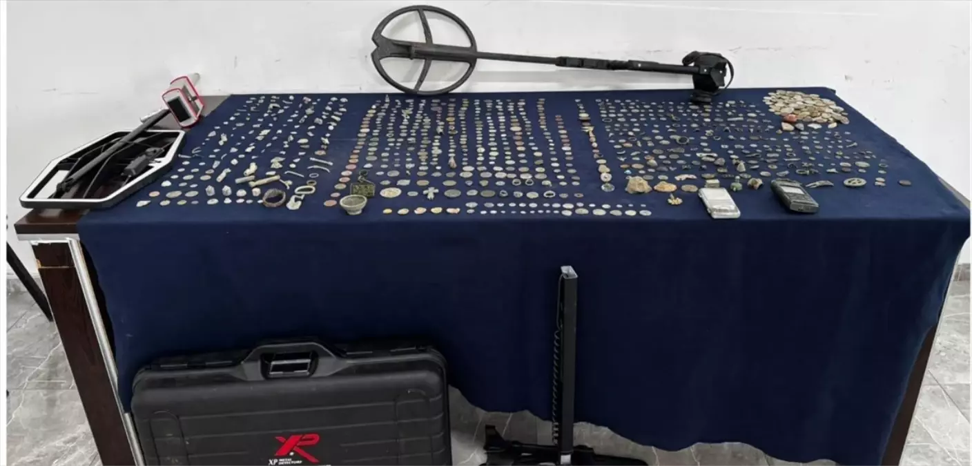 Tekirdağ'da Tarihi Eser Kaçakçılığı: 1014 Sikke Ele Geçirildi