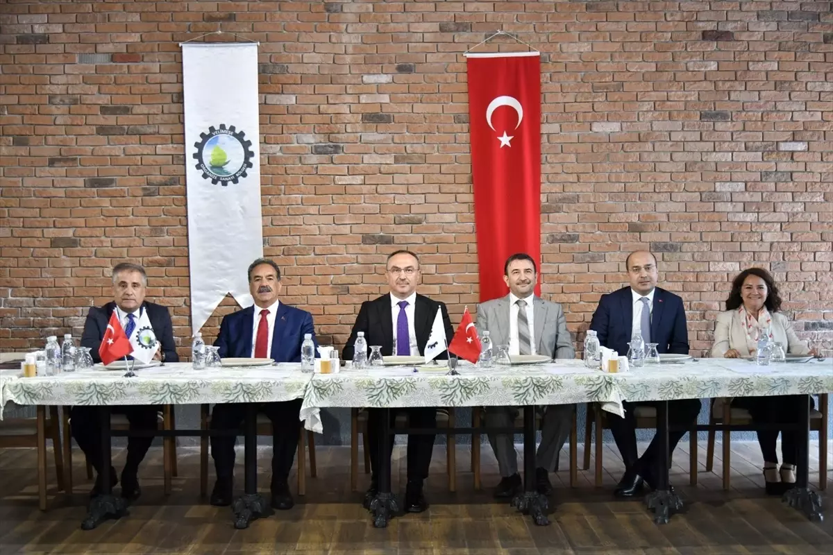 Tekirdağ Valisi Soytürk, Velimeşe OSB 2025 İstişare Toplantısına Katıldı