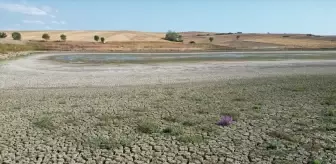 Tekirdağ'da Yeşilsırt Göleti Kuruma Noktasına Geldi