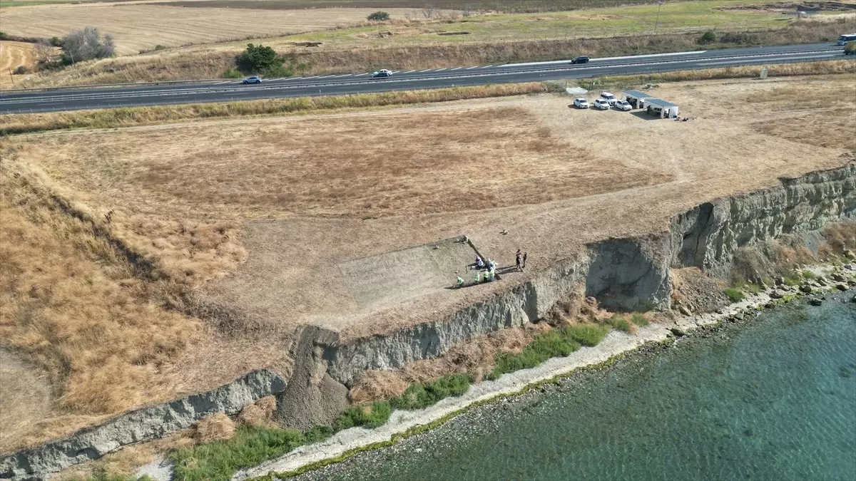 Tekirdağ'daki Antik Kentte Deniz Kıyısında Kazılar Başladı