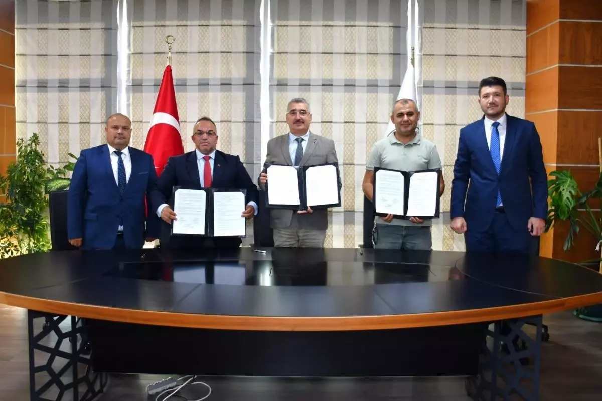 Tekirdağ Namık Kemal Üniversitesi Öğrencilere Ücretsiz Ulaşım Sağlayacak
