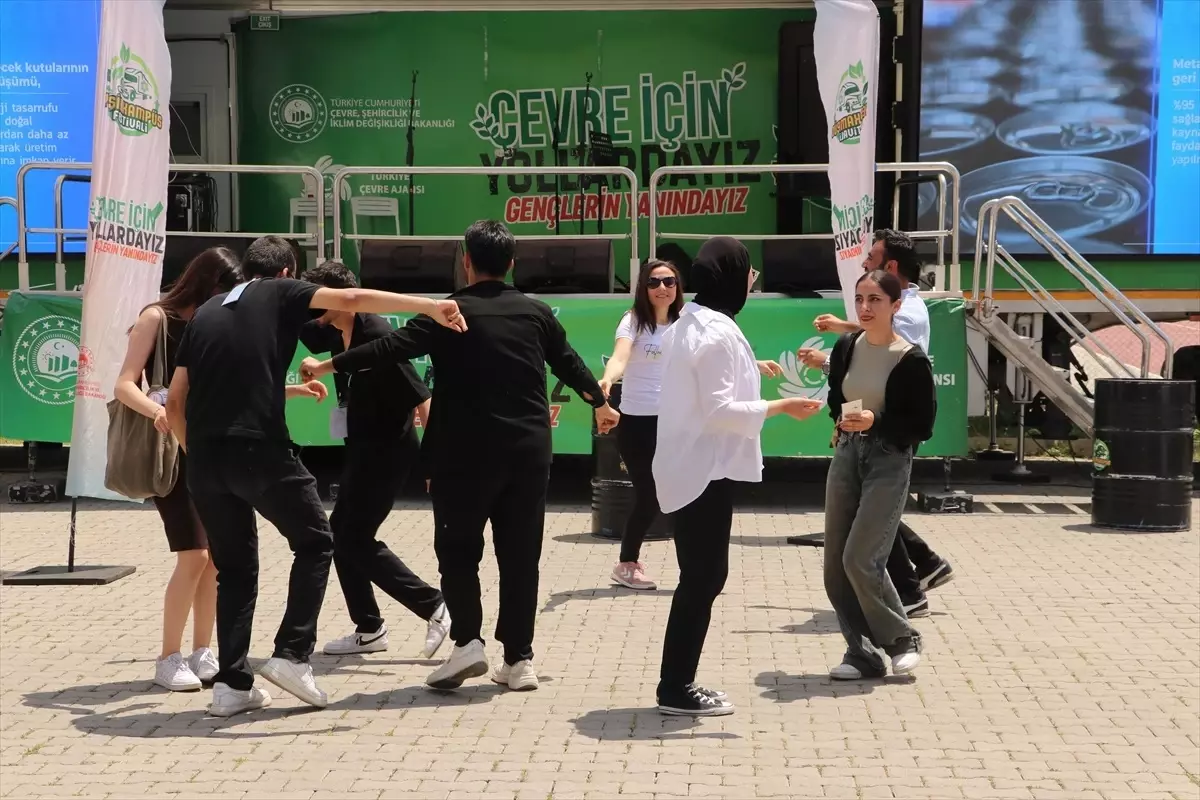 Tekirdağ'da Yeşil Kampüs Festivali: Çevre Tırı Namık Kemal Üniversitesi'nde