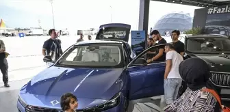Togg, Yeni Akıllı Aracı T10F'yi TEKNOFEST İstanbul'da Tanıttı